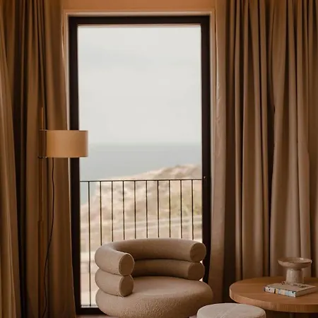 Aethos Hotel Ericeira فندق