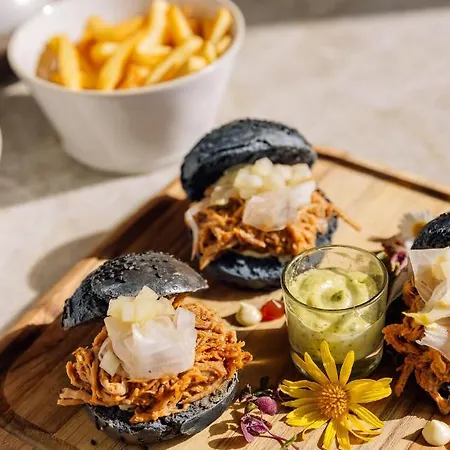 Aethos Ericeira Hotel