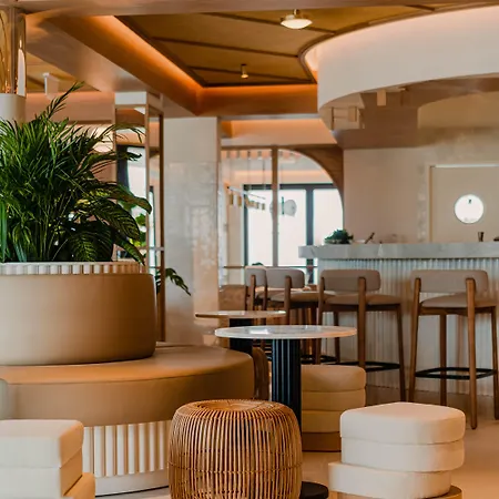Aethos Ericeira Отель 5*