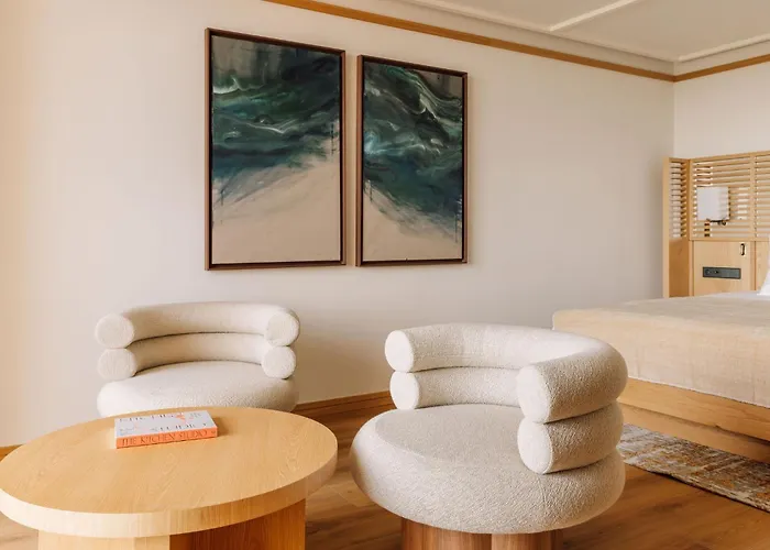 Aethos Ericeira Hotel